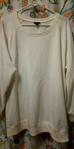 Torrid cream colored sweatshirt